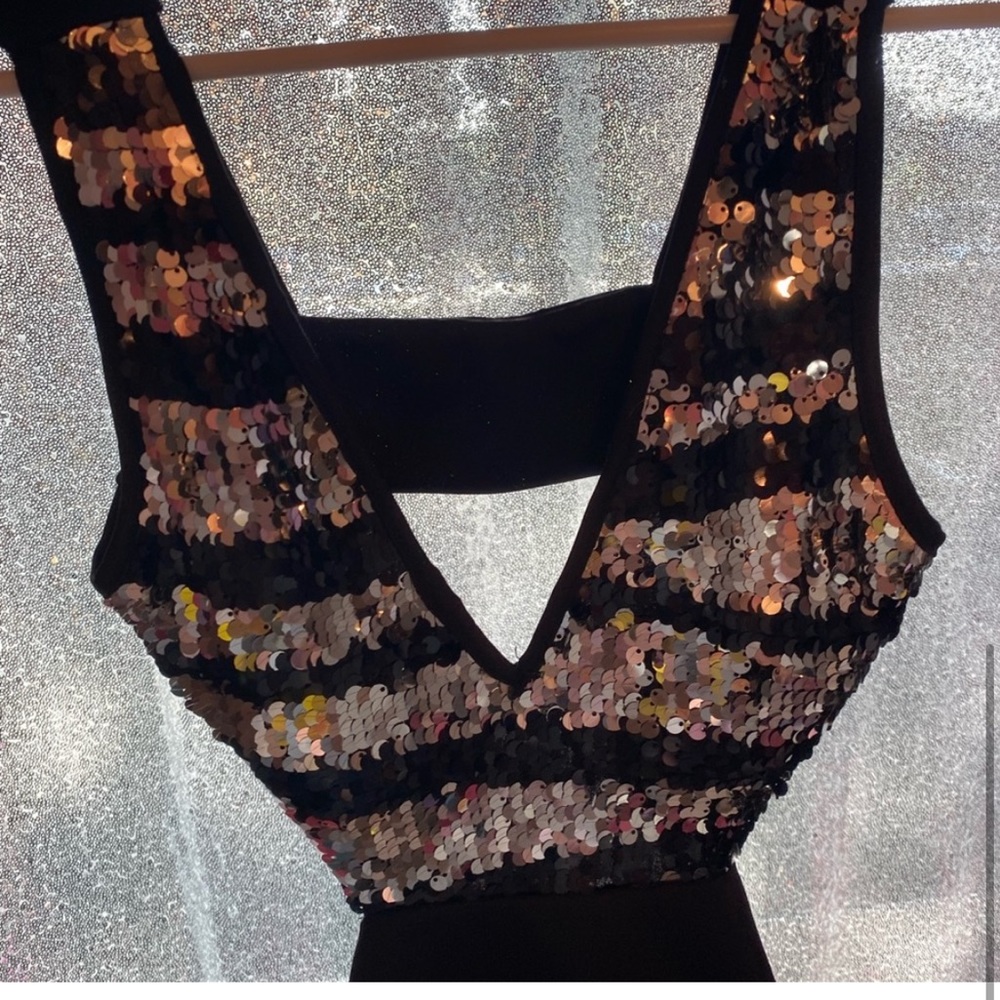 Black & silver sequin short cocktail dress
